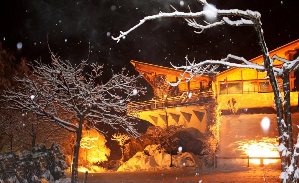 La Llardana Guest House Benasque Eksteriør bilde