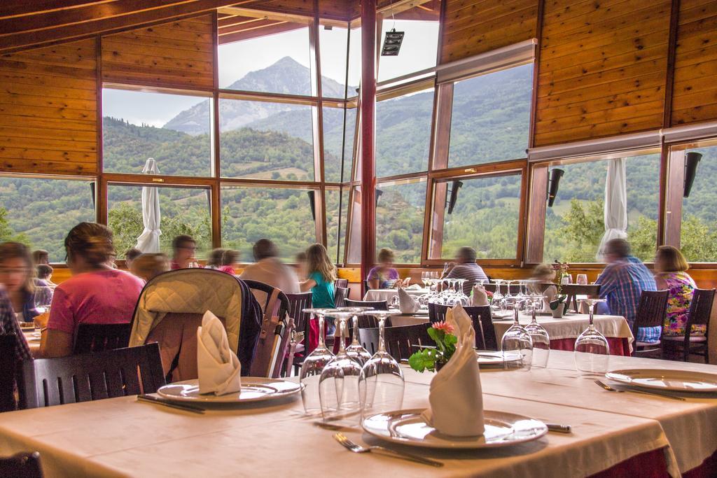 La Llardana Guest House Benasque Eksteriør bilde